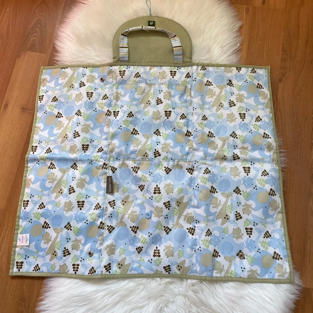 Gund Portable Baby Changing Pad Blue Green Pockets